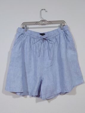 Tahari 100% Linen Shorts Light Blue Size 1X